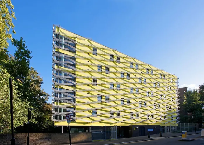 Newington Court Hostel London